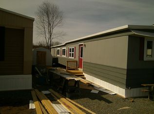 373 Deer Run Rd, Bechtelsville, PA 19505