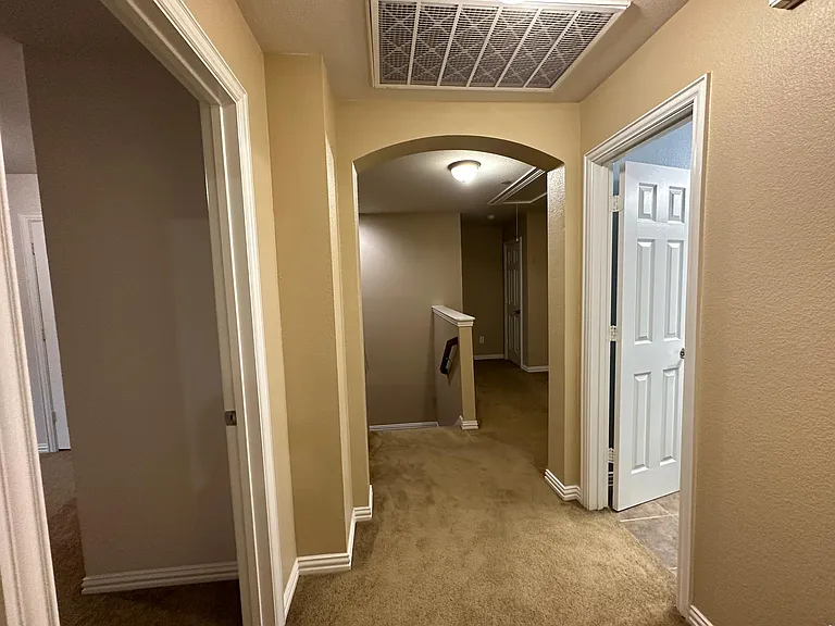 8730 Manhattan Ave #8730 — Photo 45