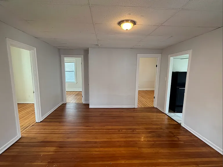 255 Fountain St, Unit 2 Fall River, MA 3 Bedrooms 1 Bathroom — Photo 11