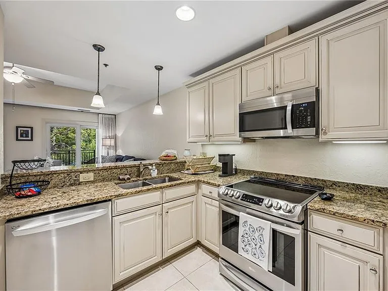 150 Salt Air Dr #303 — Photo 25