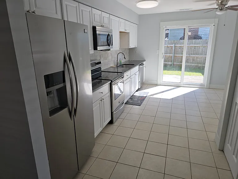 2100 Fort Belvoir Dr — Photo 21