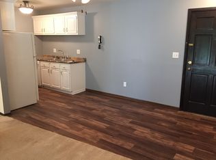 6143 W Howard Ave UNIT 12, Greenfield, WI 53220