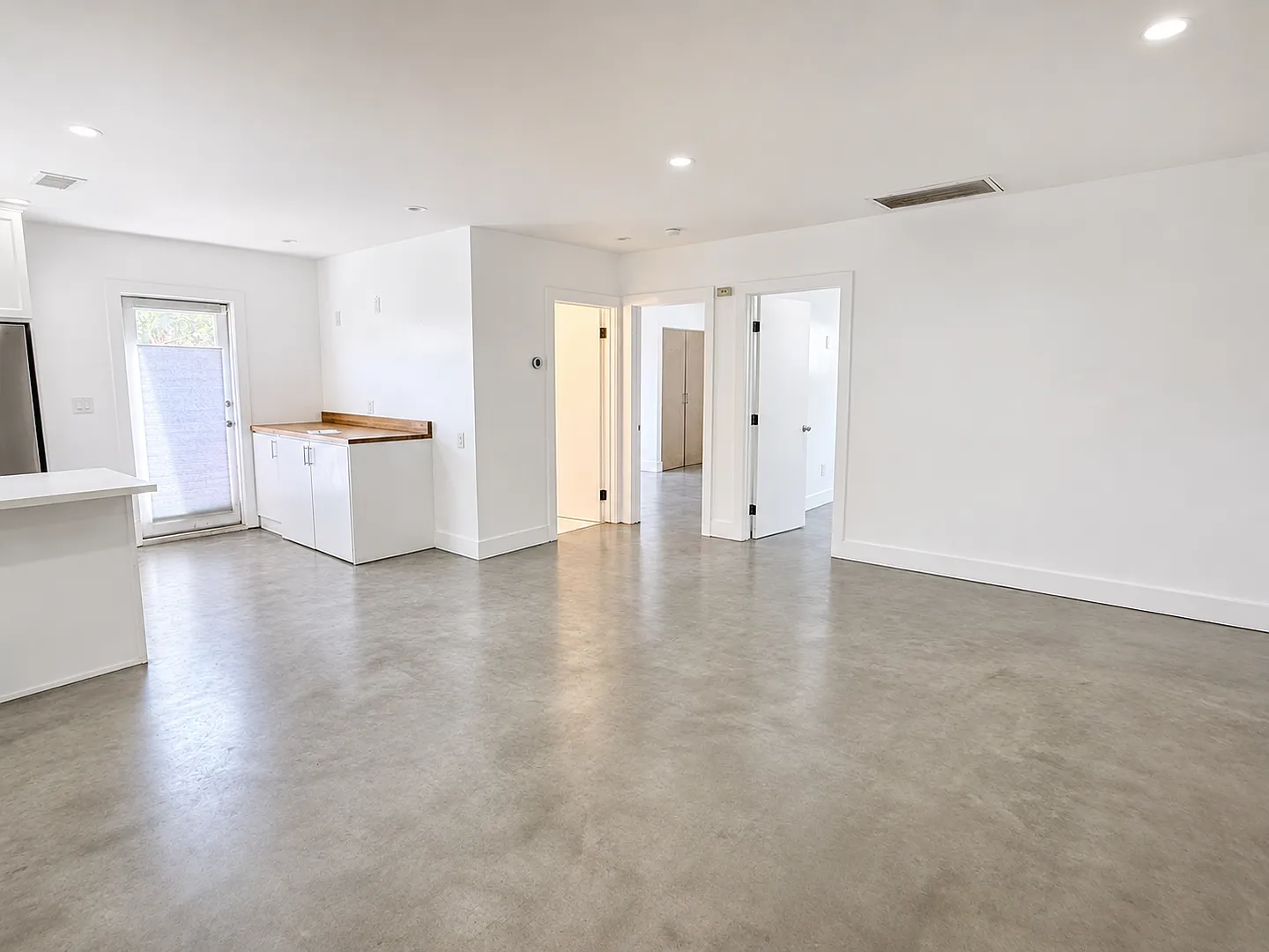 4232 Verdugo Rd — Photo 3