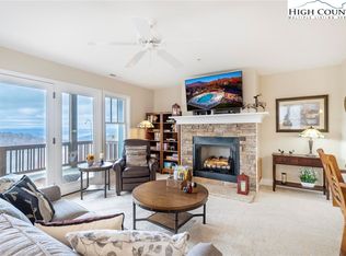 942 Ridge Haven Pkwy #R1221, Banner Elk, NC 28604