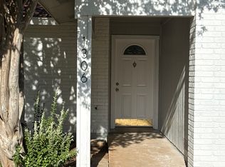 1306 Saint Lawrence St, San Antonio, TX 78245