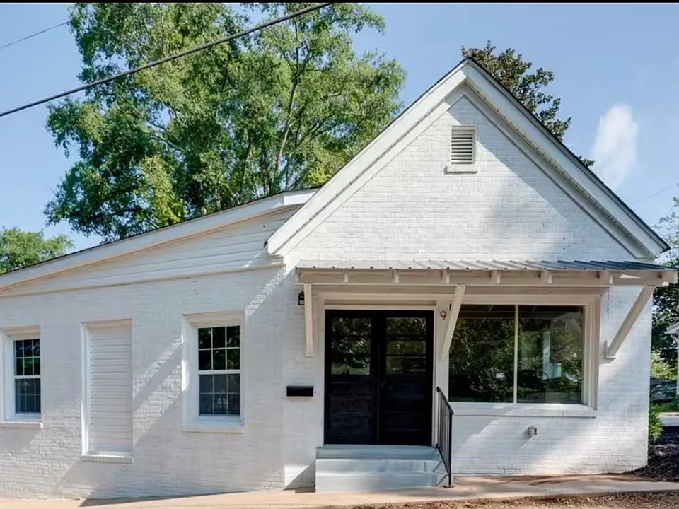 9 Dixie Ave