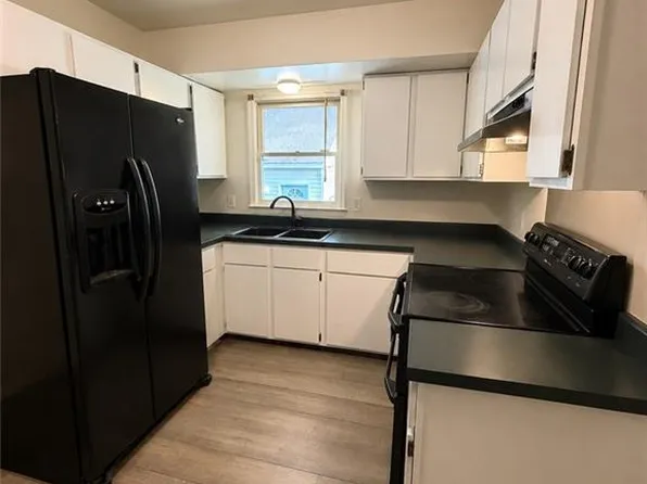 1314 Lawson Cir, Suffolk, VA 23434