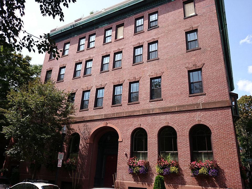 2nd image of 79 Chandler St APT 7