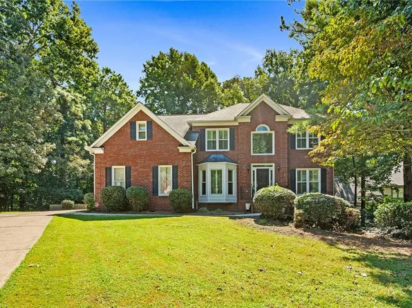 3993 Ironhill Ln, Woodstock, GA 30189