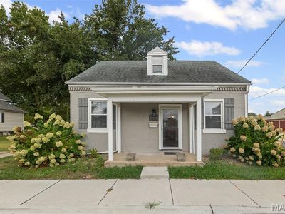 204 E Laurel St, Millstadt, IL, 62260