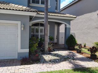 5028 SW 38th Way, Fort Lauderdale, FL 33312