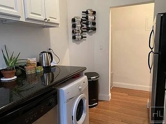 4th image of 513 W 135th St APT 4D
