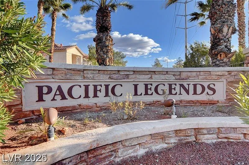 2 bed, 2.0 bath, 1062 sqft, $1,995 — Photo 1