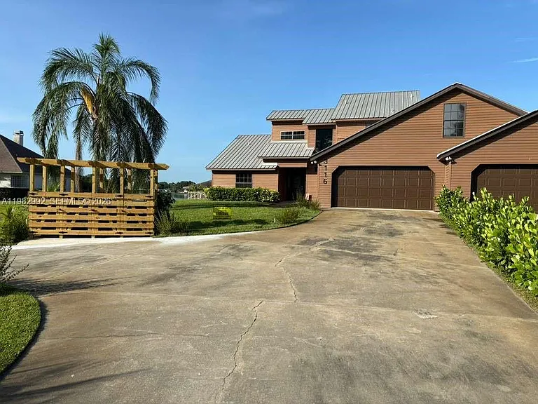 3116 Tanglewylde Ave — Photo 4