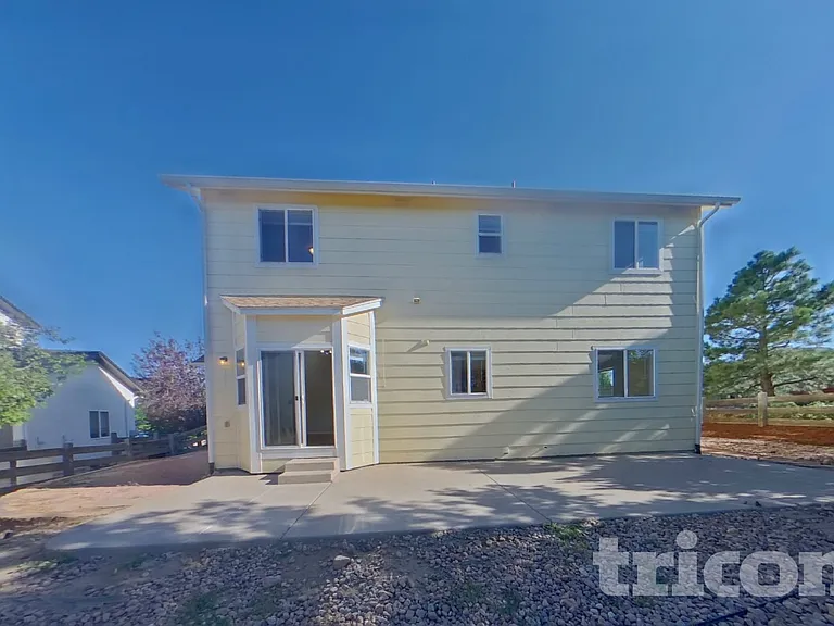 12204 Angelina Dr — Photo 21