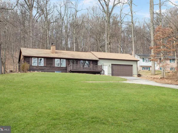 4767 Zeiglers Church Rd, Spring Grove, PA 17362