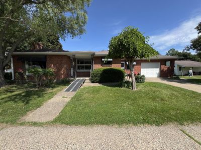 34 Elm STREET NORTH North, La Crescent, MN, 55947