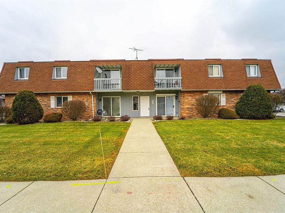 1st image of 2441 Harvest Dr APT 1