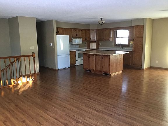 Open main floor (empty)