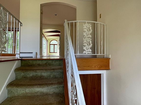 Front entrance stair