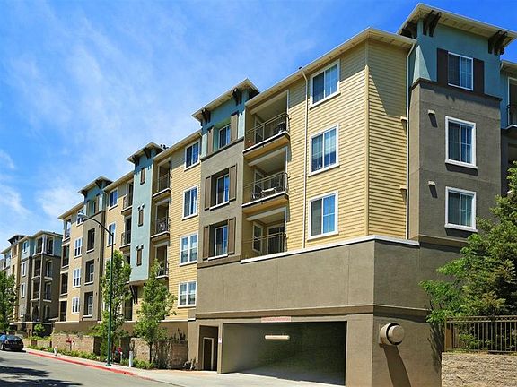 4th image of 1700 Botelho Dr APT 324