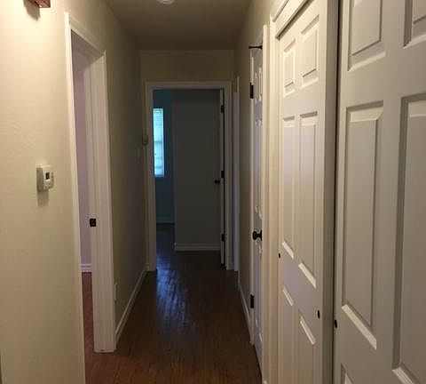 3rd image of 3905 Wedgway Dr