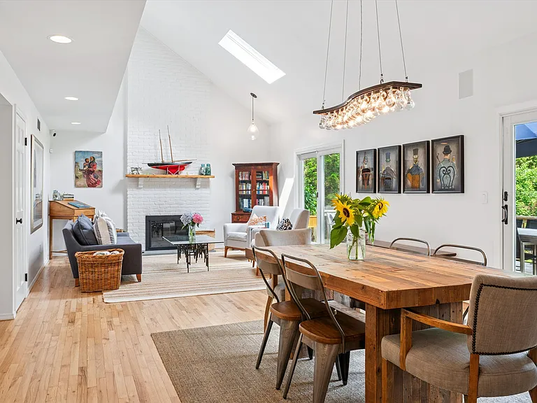 6 Briarsweet Ln — Photo 11
