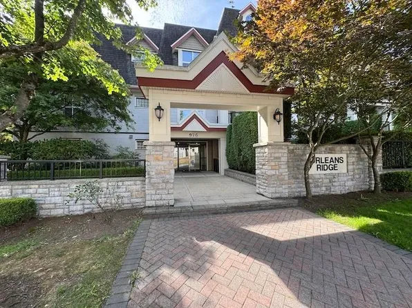 976 Adair Ave #107, Coquitlam, BC V3K 3V2
