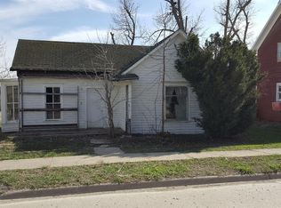 608 6th St, Manning, IA 51455