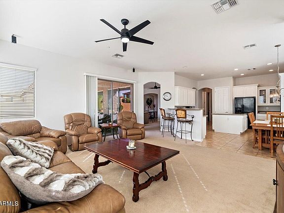 3rd image of 13391 W CHAPAROSA Way
