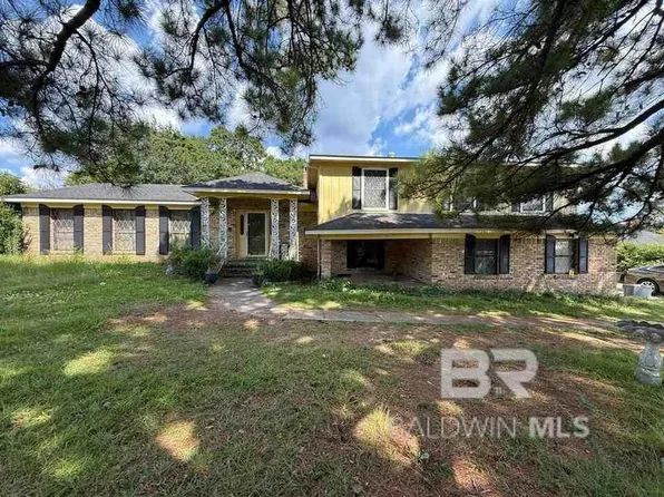 3721 Robertson Ct, Mobile, AL 36693