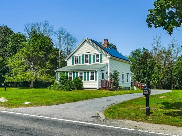 1236 Main St, Acushnet, MA 02743