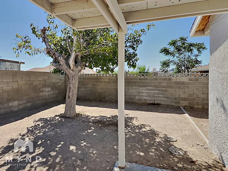 5494 Northridge Ln — Photo 22