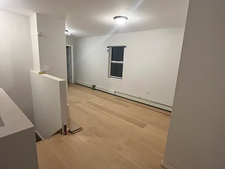 321 Fulton St — Photo 5