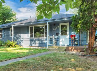 8717 Granada Ave S, Cottage Grove, MN 55016