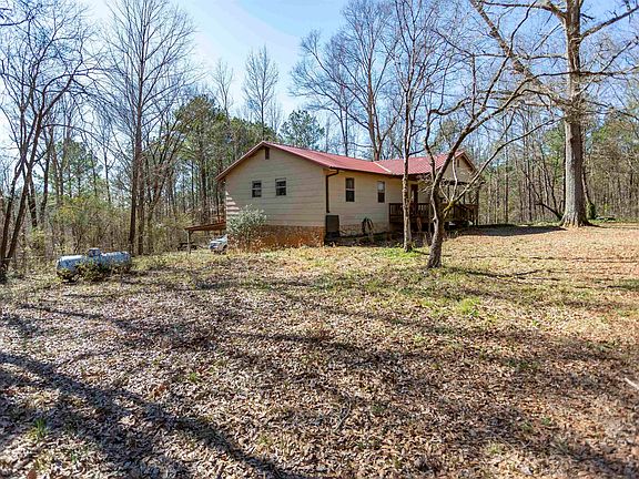 4th image of 6024 Mount Olive Rd