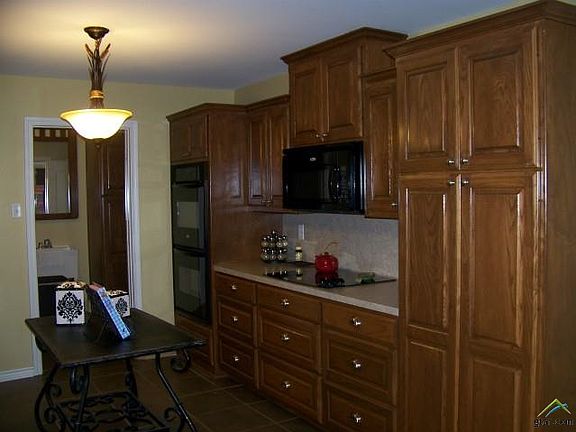 4th image of 1424 Farm Road 21