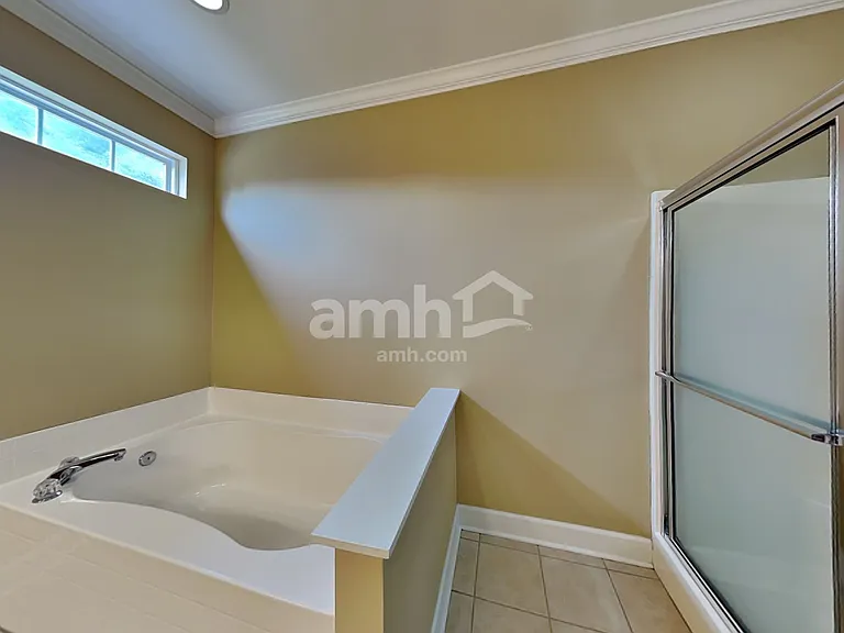 5072 Republic Ave — Photo 12