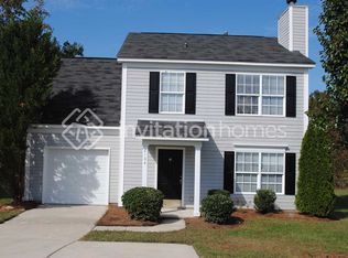 2104 Pimpernel Rd, Charlotte, NC 28213