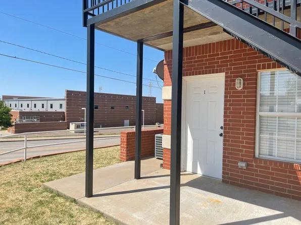 Campus Corner Apartments, 117 W Davis St Unit 1, Weatherford, OK 73096