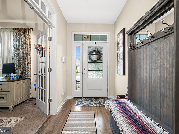 3rd image of 1705 Hudgins Farm Cir