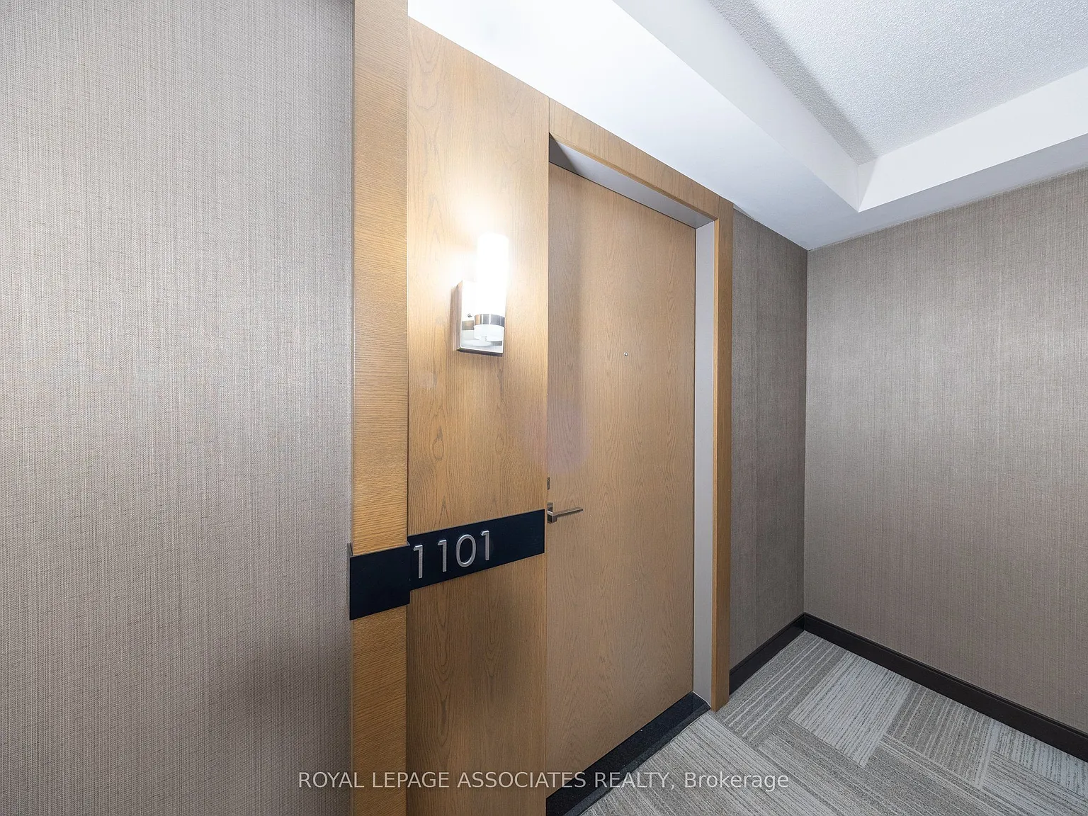 1 bed, $2,200 — Photo 2