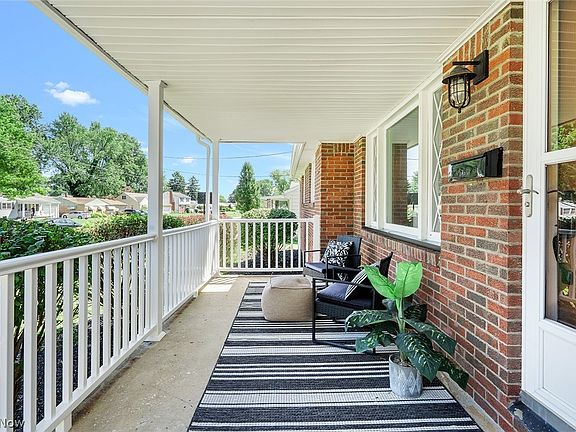 4th image of 873 Edenridge Dr