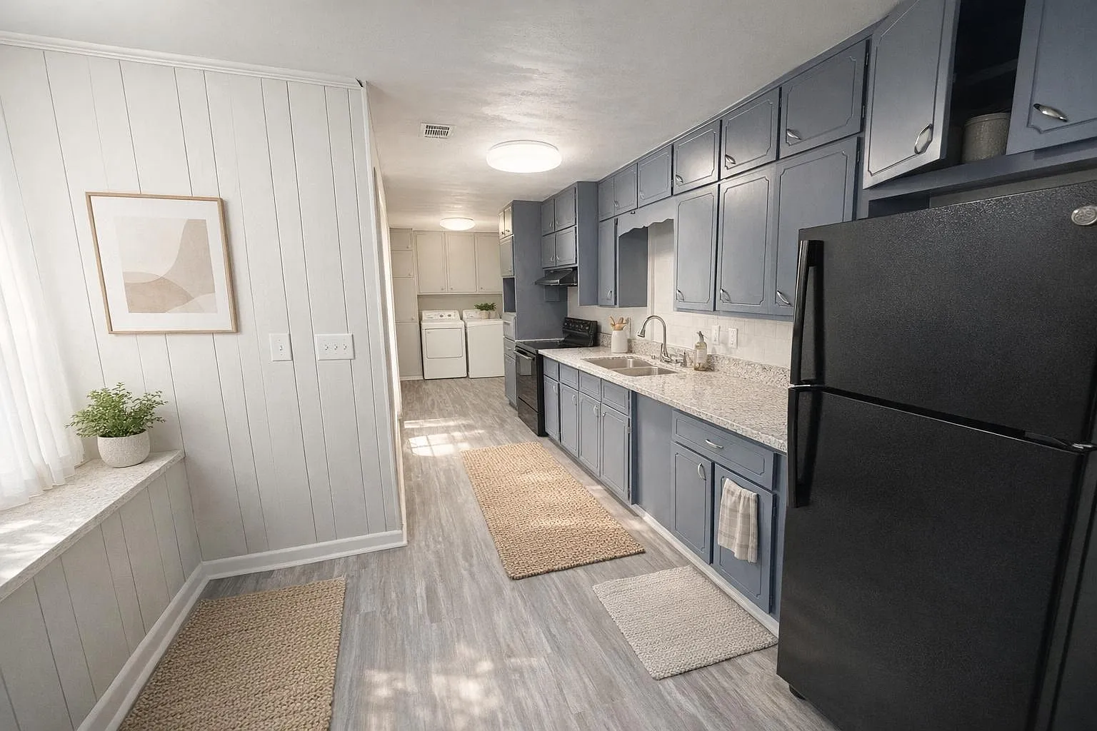 4 bed, 4.0 bath, 1900 sqft, $815 — Photo 2