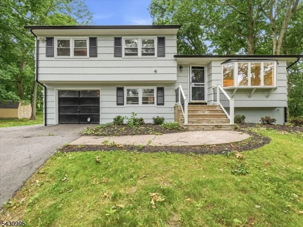 4 Forest Dr, Morris Plains Boro, NJ 07950