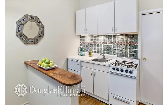 Sold by Douglas Elliman | media 3