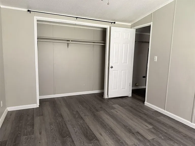 599 S Cochran St — Photo 10