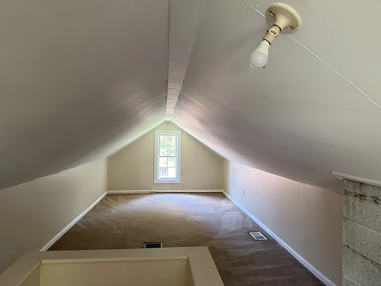 2405 Van Buren St — Photo 8