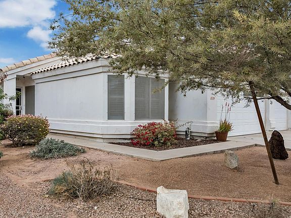 Sidewalk to front door