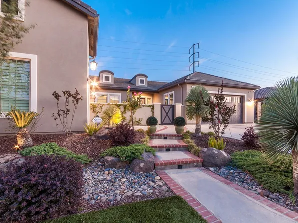 2409 E Copper Hill Way, Fresno, CA 93730
